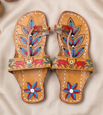 Handcrafted Leather Kolhapuri Chappals with Hand-Painted Traditional Motifs