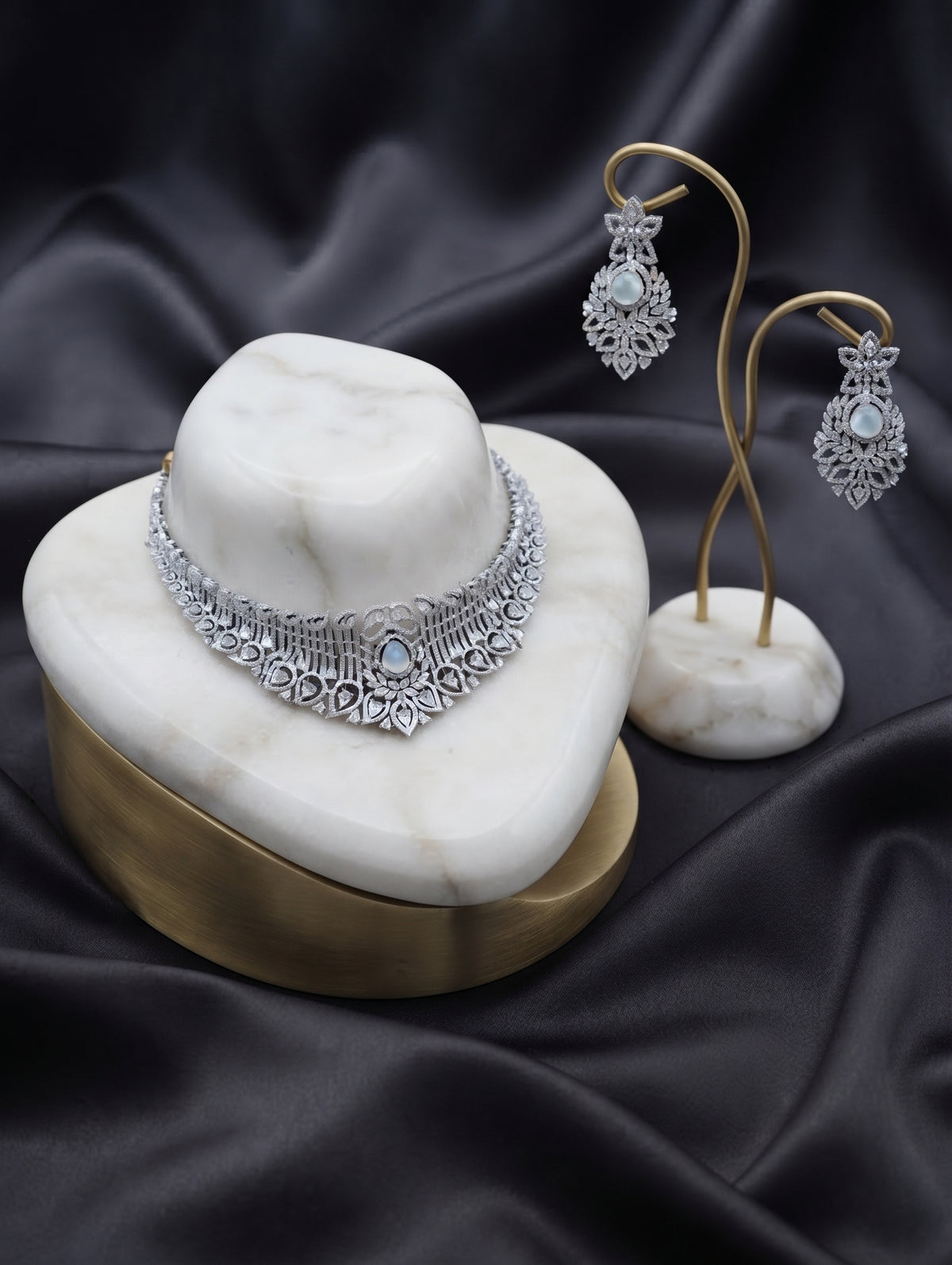 Rhodium Plated choker with cubic zirconia crystals