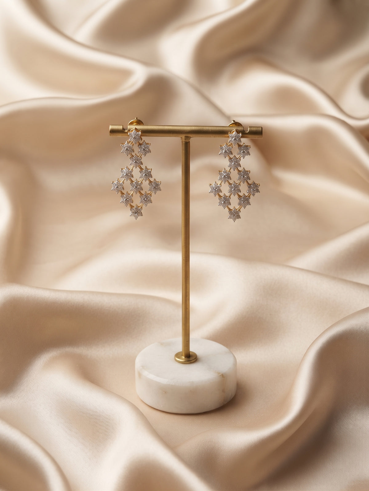 Modern gold-plated necklace and earring set with tika and with brilliant CZ crystals.
