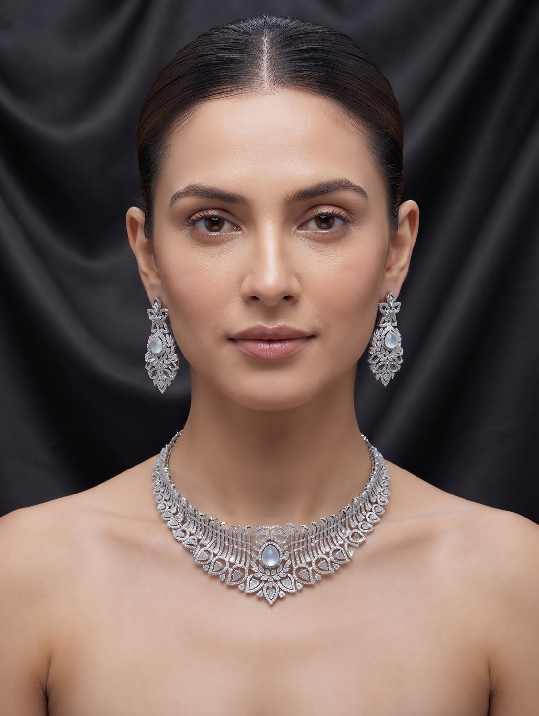 Rhodium Plated choker with cubic zirconia crystals