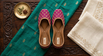 Handcrafted Magenta Pink & Gold Scallop Embroidered Punjabi Juttis