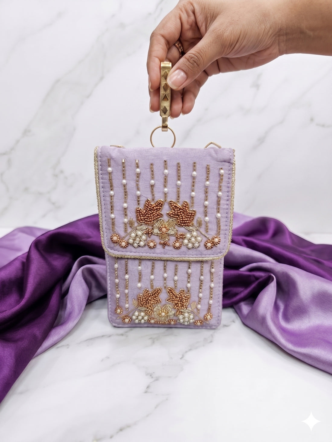 Lavender Nakshi Ethnic Sling