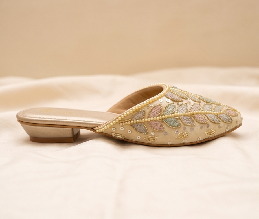 Pastel Leaf Embroidered Beige Flat Mules