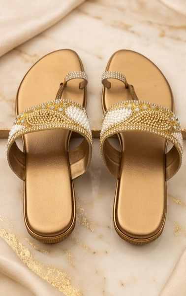 Gold Embellished Paisley Toe-Ring Flat Sandals