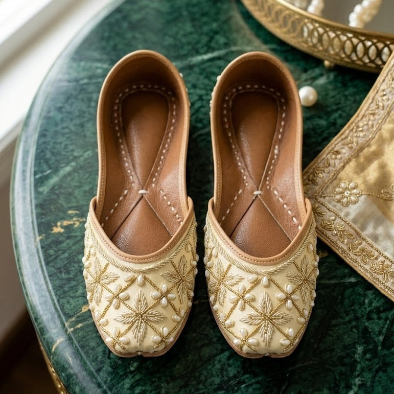Handcrafted Cream Pearl & Gold Floral Lattice Punjabi Juttis