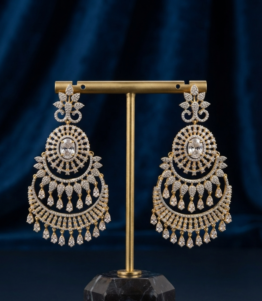 Gold long earring