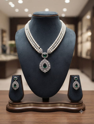 Pendant Set 17