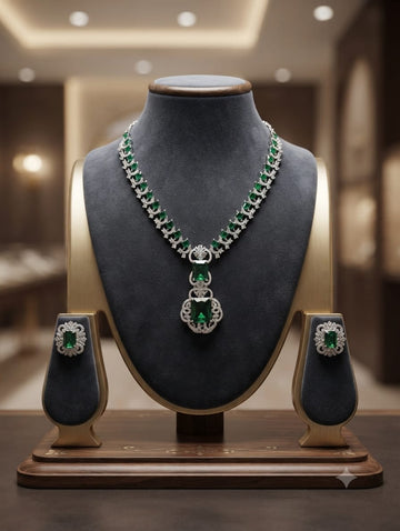 Pendant Set 18