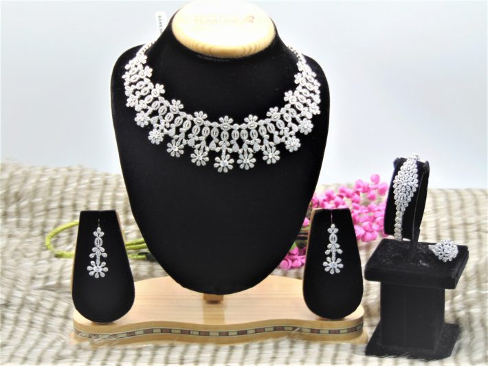 mangtikka jewelry set