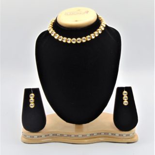Kundan jewelry