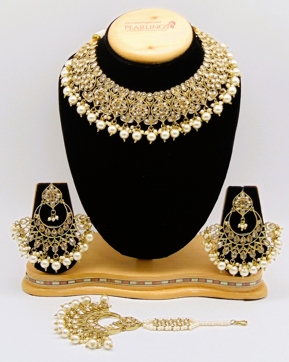 Gold necklace: Buy Gold Necklace Online | Buy necklace online for women |  Online gold necklace shopp… | Gold necklace set, Gold earrings designs, Gold  bride jewelry