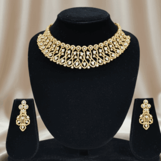 Gold-plated choker with cubic zirconia crystals