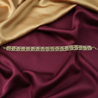Royal Gold Filigree Sheesh Patti with Intricate Artisan Detailing