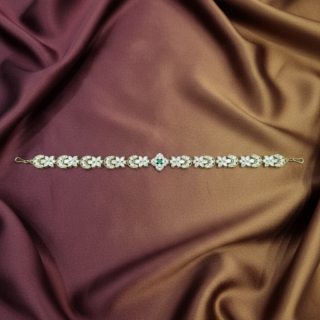 Royal Gold Filigree Sheesh Patti with Intricate Artisan Detailing