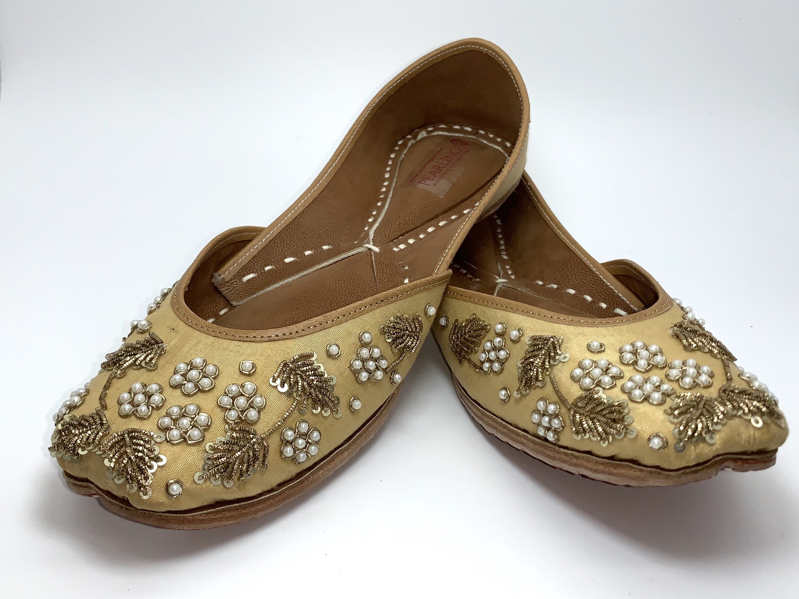 Ehtnic genuine leather shoes with embroidery | Pearlings Designer ...