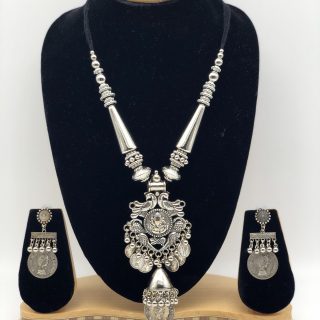Necklace set silver