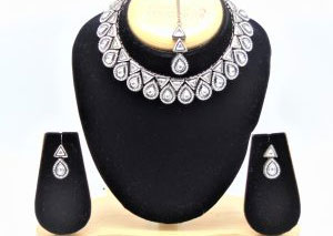 Kundan Necklace Sets